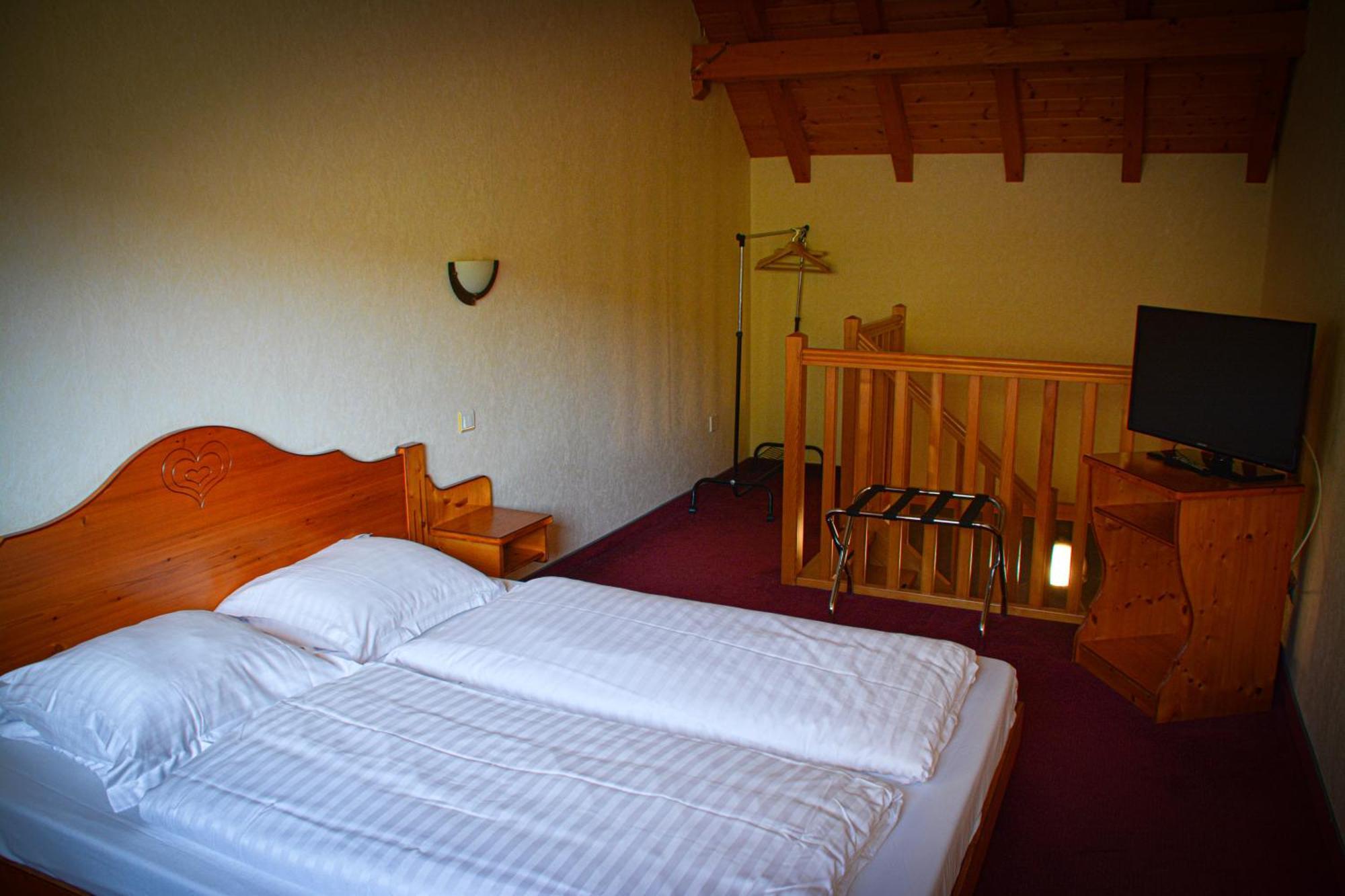 Logis Hotel Restaurant La Petite Auberge Alsace Le Hohwald Esterno foto