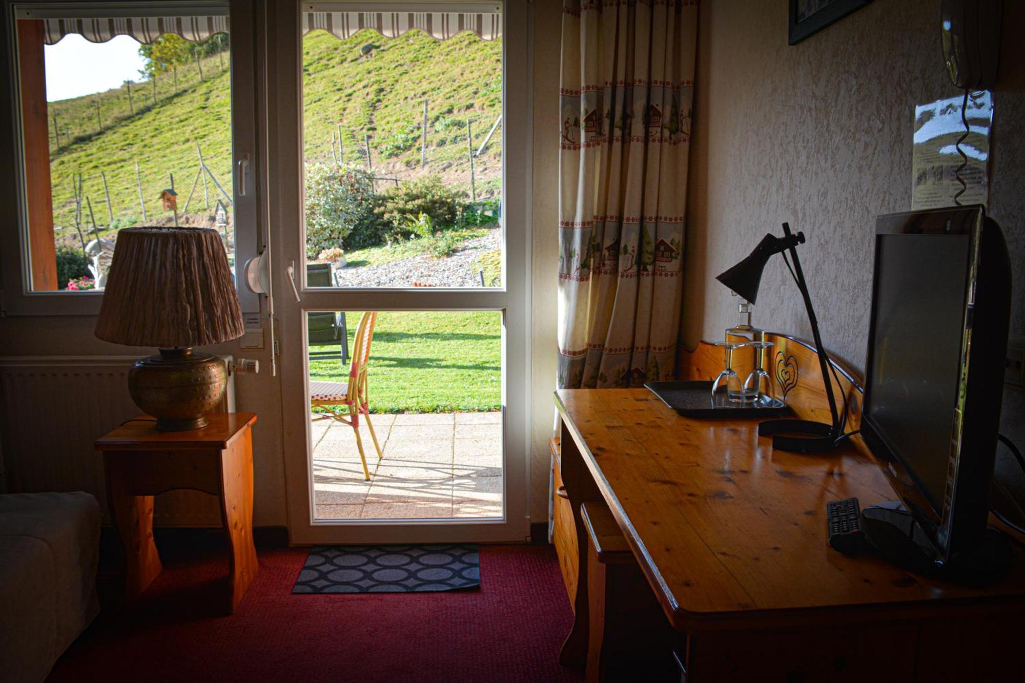 Logis Hotel Restaurant La Petite Auberge Alsace Le Hohwald Esterno foto